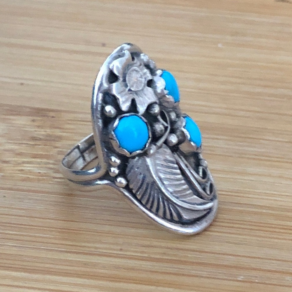 $98 Signed Southwest Artisan Vintage Estate Ring Size 8 & 3/4 Marked F Sterling - Picture 4 of 10